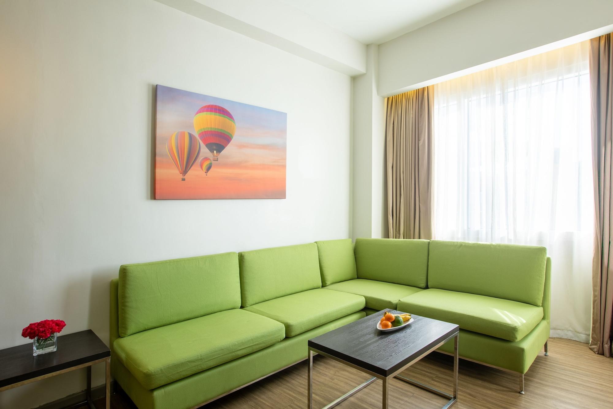 Park Inn By Radisson Clark Angeles Exterior foto