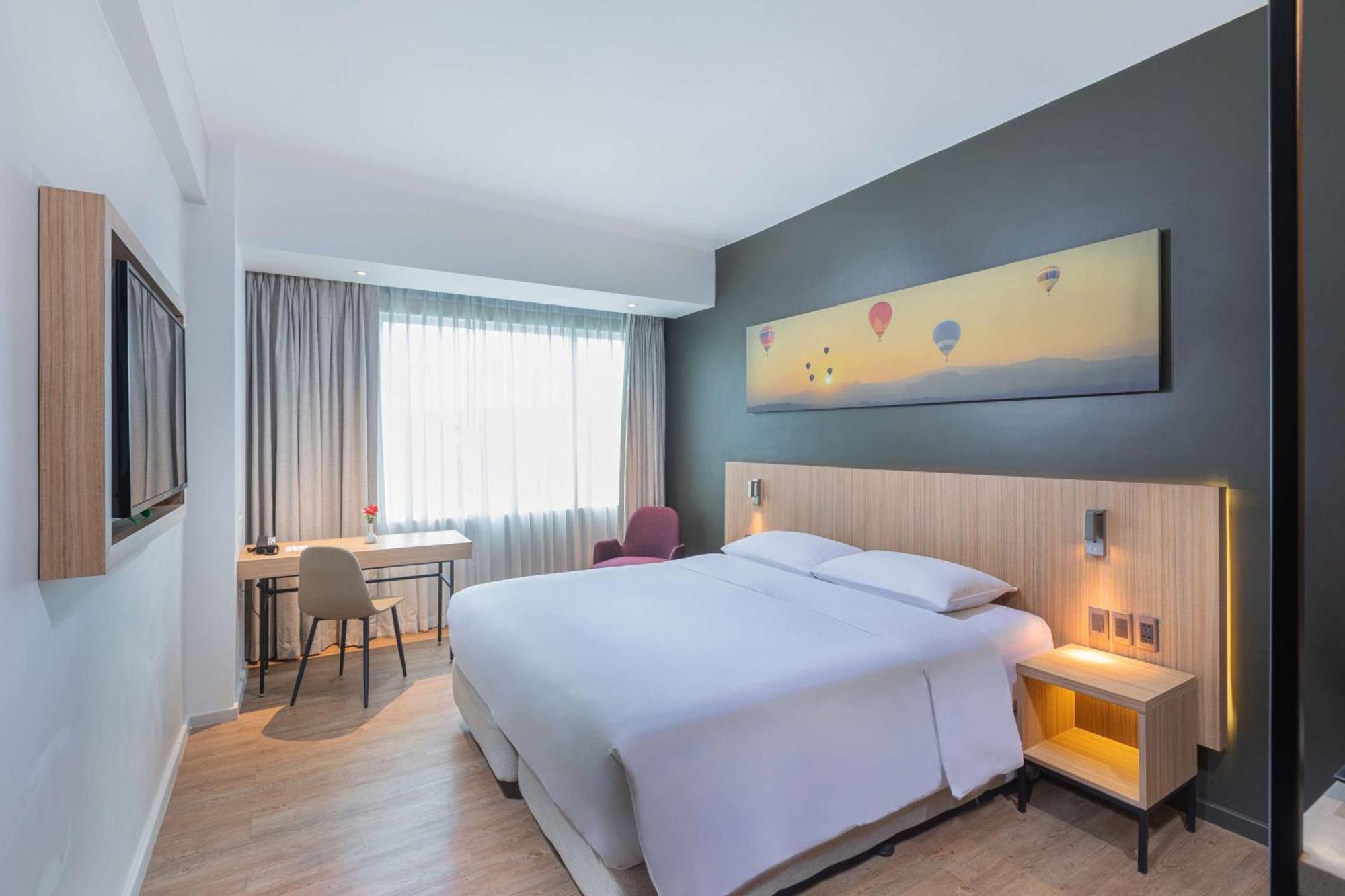 Park Inn By Radisson Clark Angeles Exterior foto